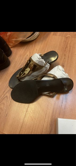 Продам туфли из кожи