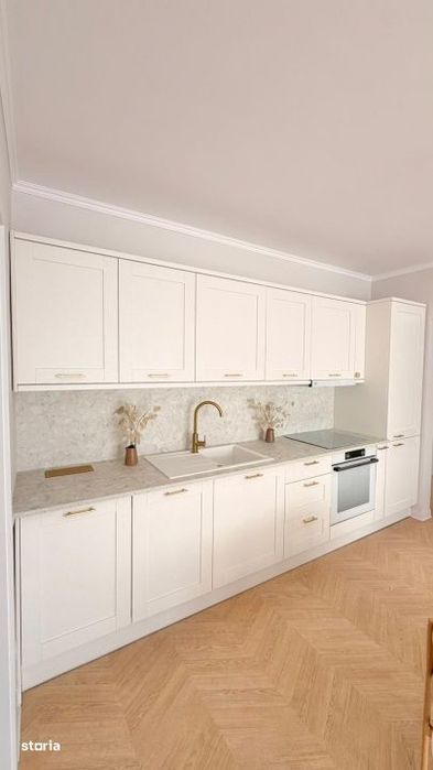 Apartament 3 camere, mobilat modern, etaj intermediar, zona Terra