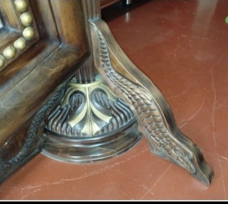 Напольное торшерное зеркало-трюмо