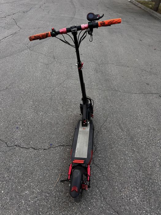 Продам KugooKirin M4 Pro