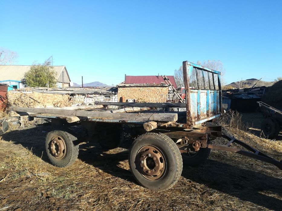 Продам трактор вместе оборудовониями