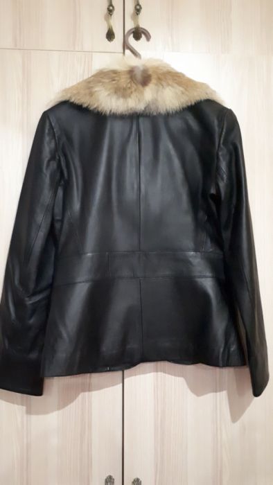 Женская кожанная куртка