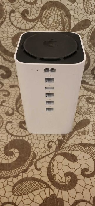 Apple AirPort Extreme Base Station (A1521) fuctional (fara hdd)