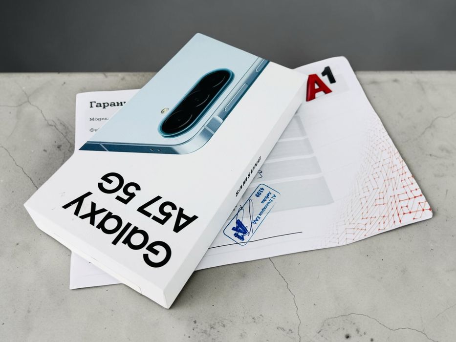 НОВ! Samsung Galaxy A57 5G 128GB 8RAM Icyblue 2г. Гаранция!