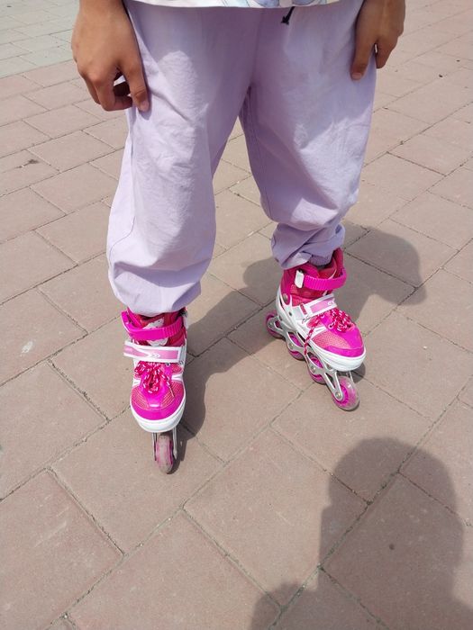 Ролик продаю срочно торг есть остановка Ануар