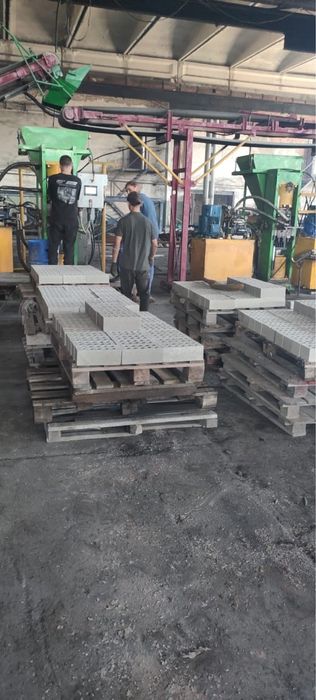 Продам кирпич на мазар в Караганде