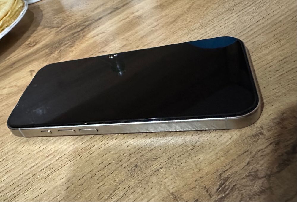 iPhone 16 Pro 128GB Natural Titanium