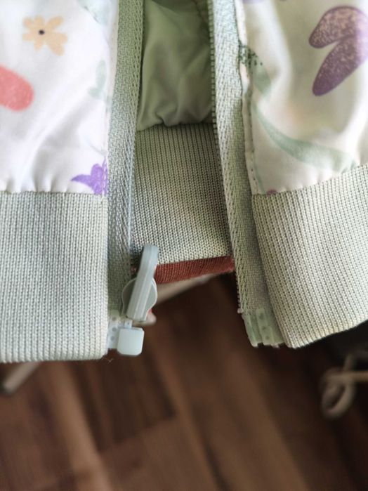 Лот Ветровка и двулицево яке 74 размер