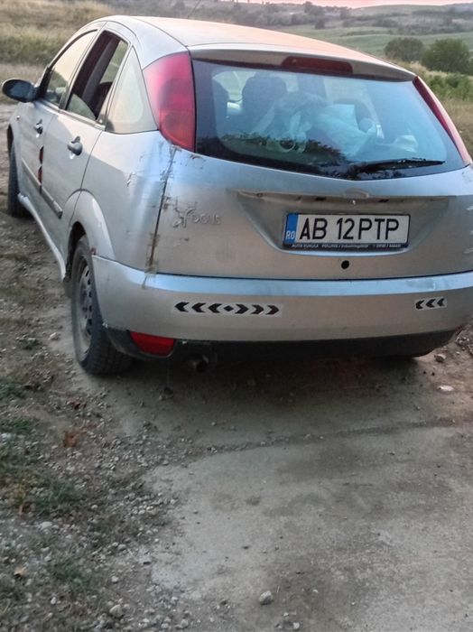 Vând Ford focus mk1