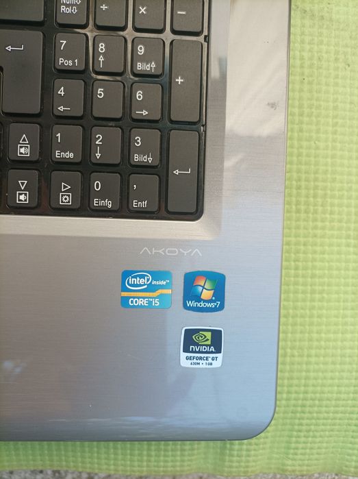 Laptop MD 98970 model p7624 i5 placa video dedicata 1gb cu 8 GB ram