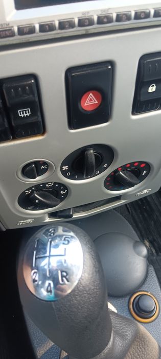 Dacia Logan  1,6