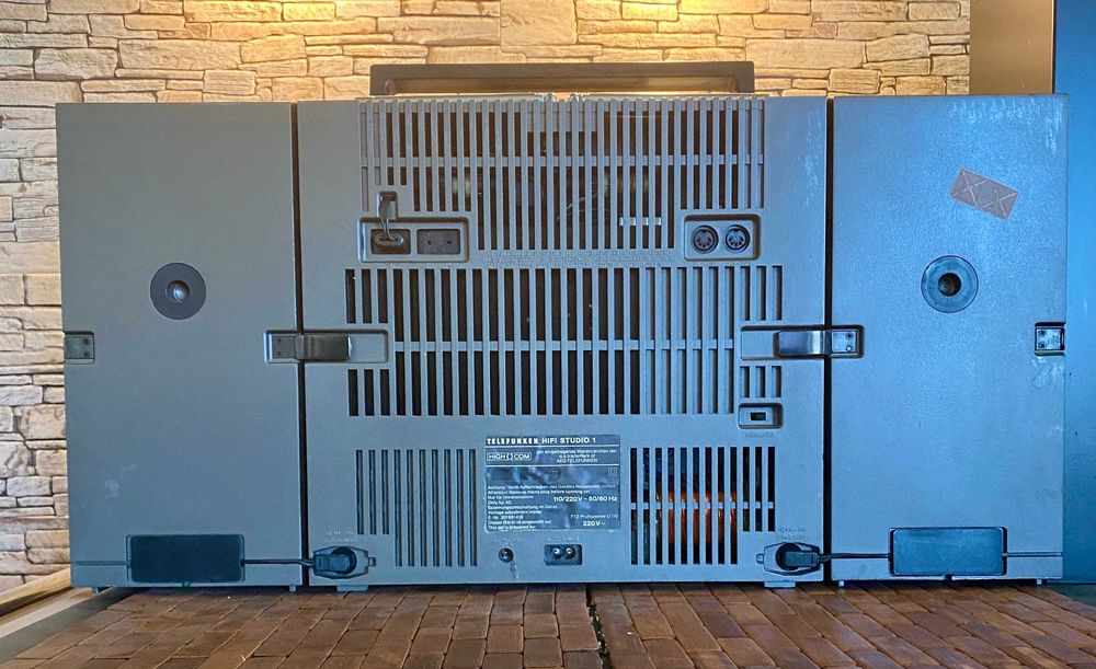 Легендарният касетофон TELEFUNKEN HIFI STUDIO 1