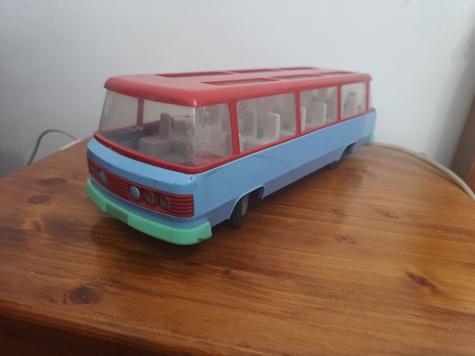 СОЦ  автобусче рядко