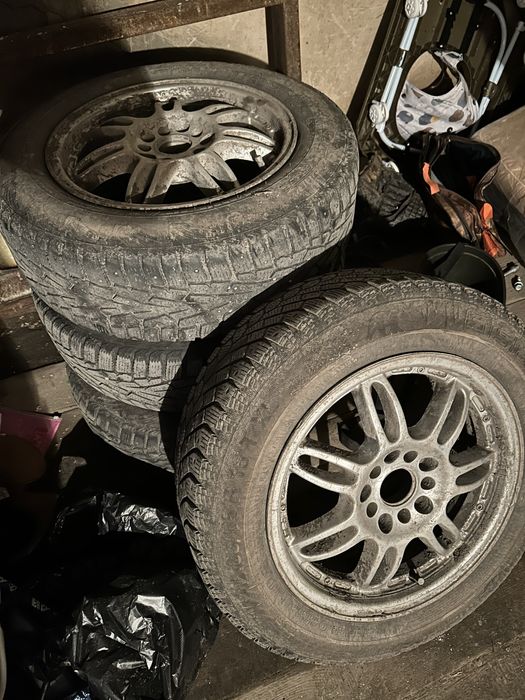 Продам диски на ауди.