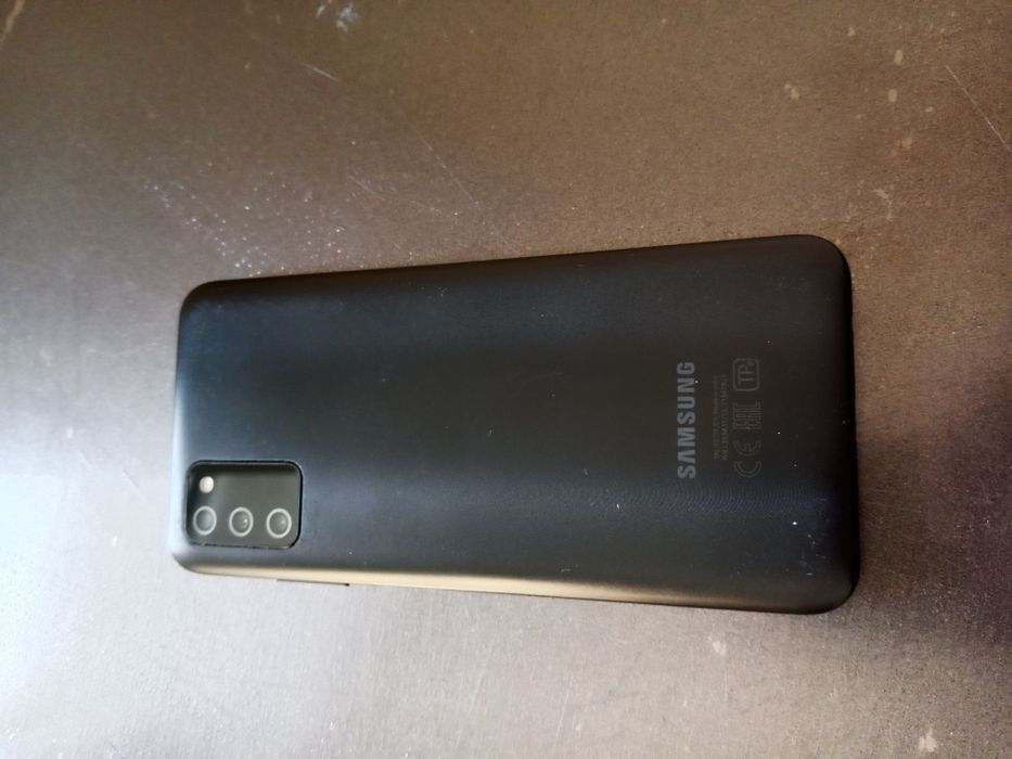 Продам Samaung A03S в отличном состоянии