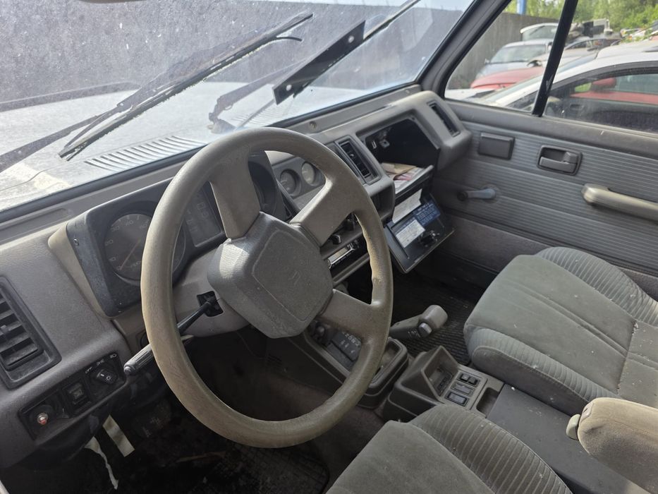 Volan cu comenzi Isuzu Trooper 1990 3.1 TD MT (125 hp)