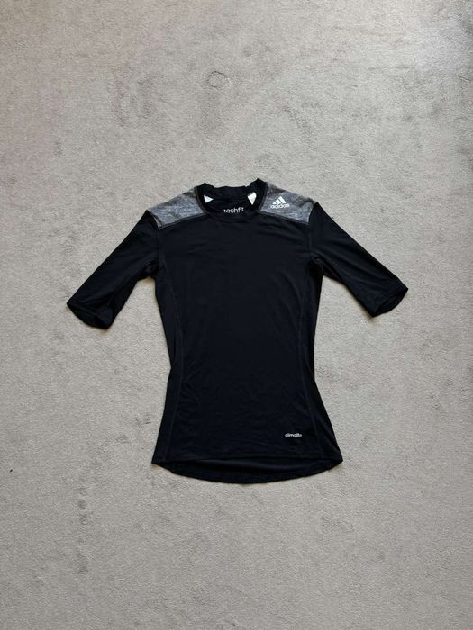 Мъжка тениска Adidas TECHFIT