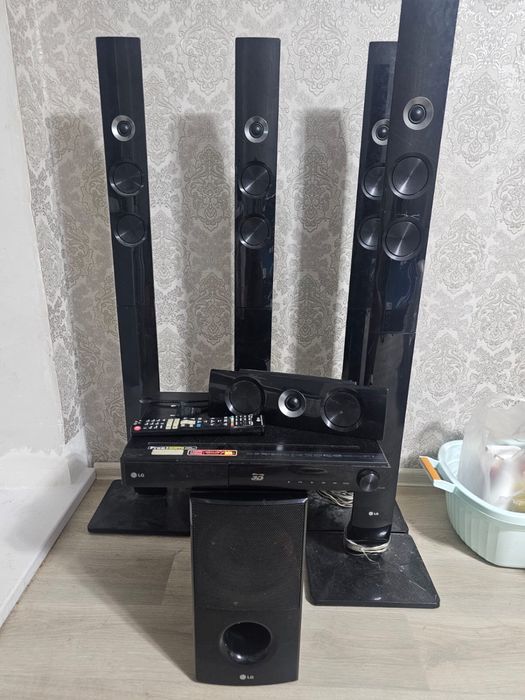 Домашний кинотеатр LG
