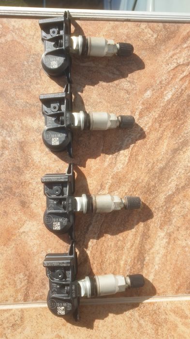 Датчици за налягане в гумите на Тойота