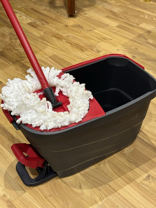 Швабра с самоотжимом Vileda