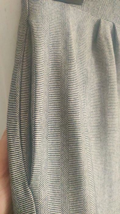 Pantaloni noi S Pull&Bear