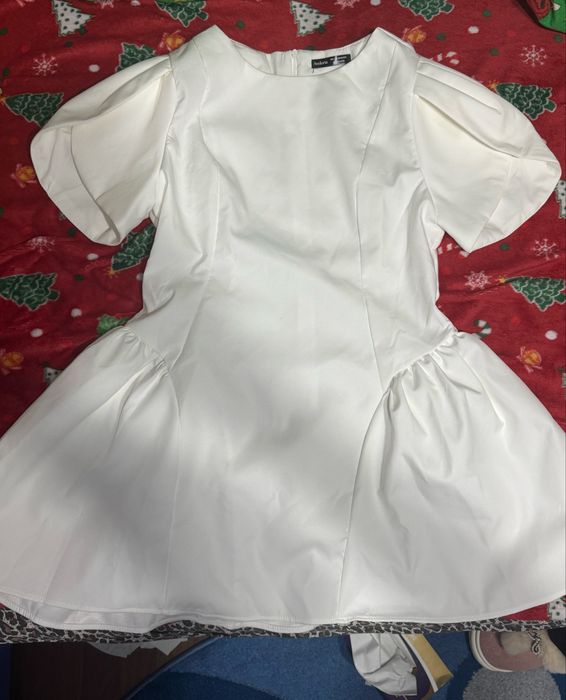 Rochie alba sezon vara