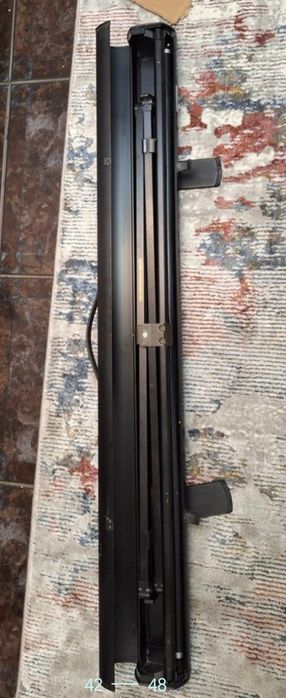 Ecran de proiecție Da-Lite