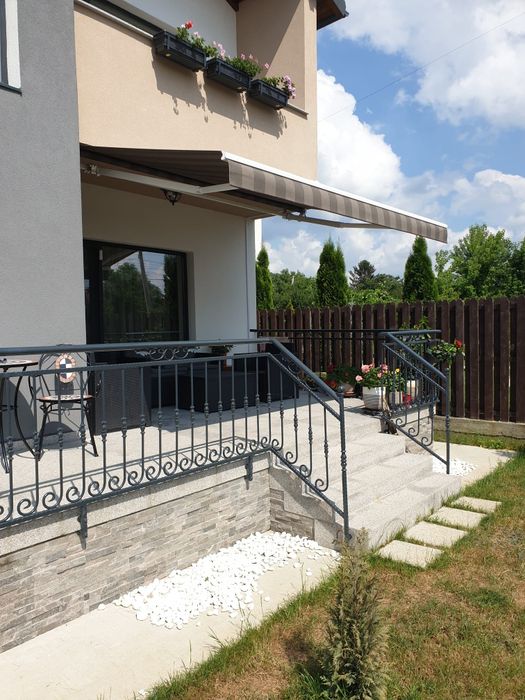 copertine retractabile, copertine de fațadă sau orizontale