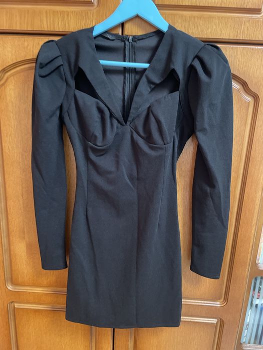 Rochie neagra elegata