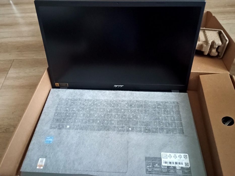 Laptop Acer  Aspire 17