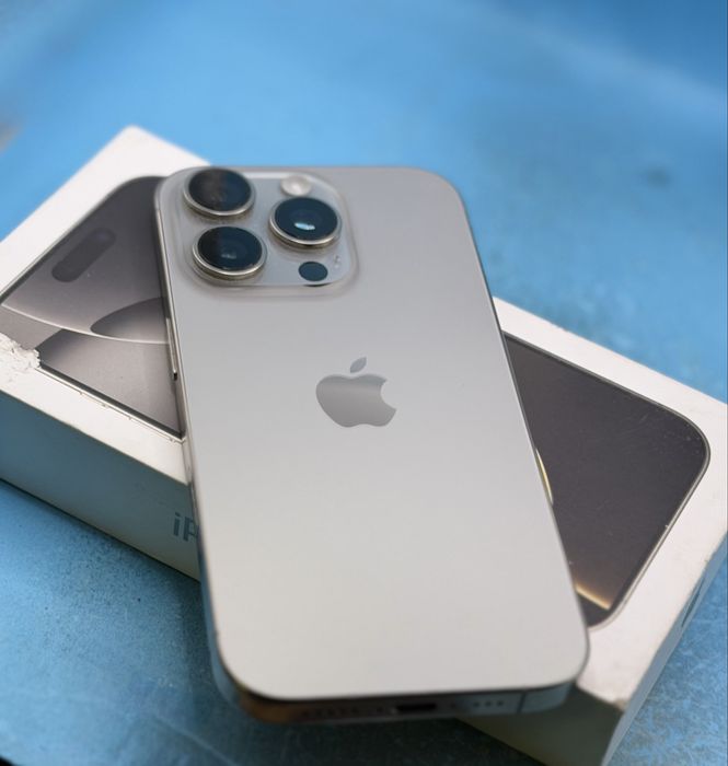Apple iPhone 16 Pro, 256GB, 5G, Natural Titanium