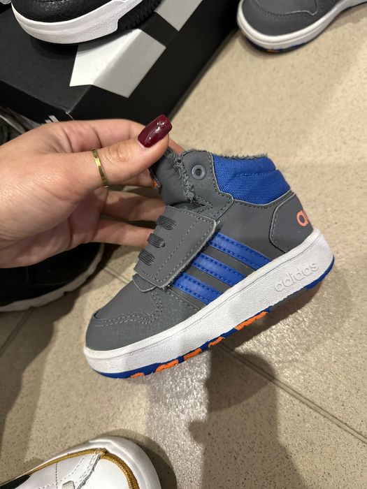 Adidas hoops mid 2.0