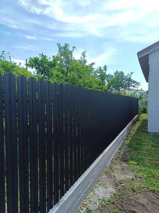 Garduri si porti stil jaluzea, sipca metalica, tabla cutata