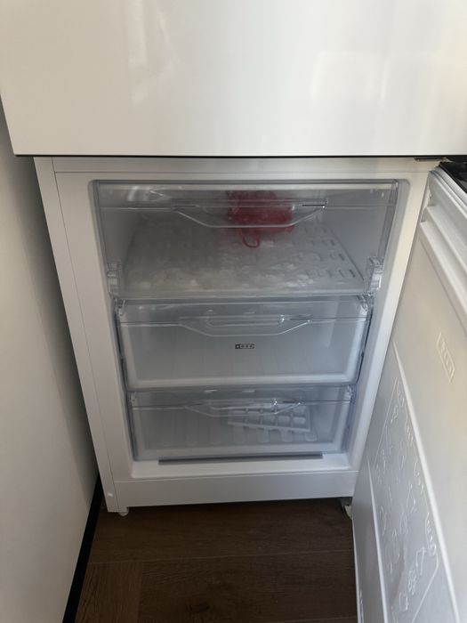 Холодильник Indesit 4160W