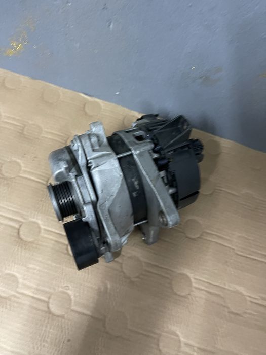 Alternator Nissan Qashqai J12 1.3 tce Renault Arkana 2310A1749R 2020+