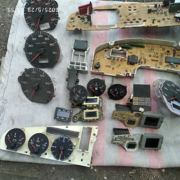щиток приборов на ауди100 с4