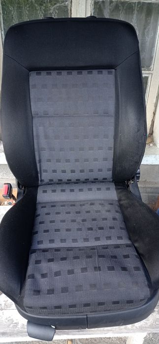 Предни седалки б5.5 комби