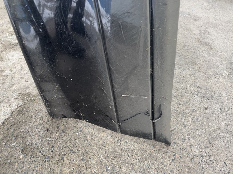 Продам бампер ваз 2114 и приора