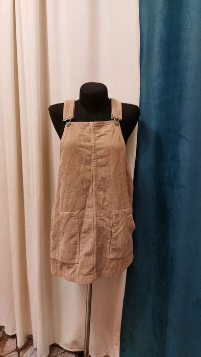 Продаю женские платья