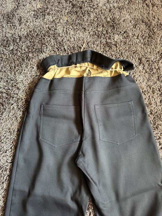 Дамски костюм на бранда Evis