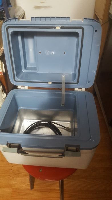 Lada frigorifica electrica 12V