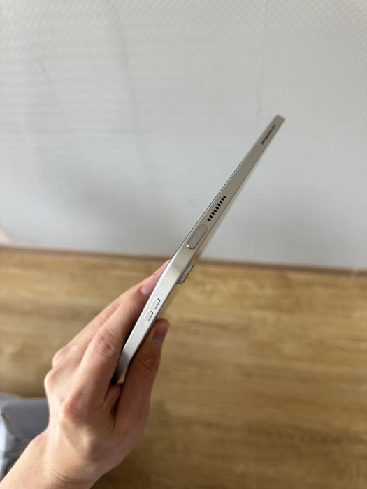 Продается APPLE iPAD A16 11