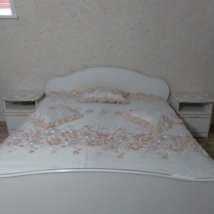 Покрывало на 1.5-2 стальную кровать