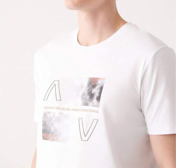 AVVA Белый 100 % хлопок с круглым вырезом спереди