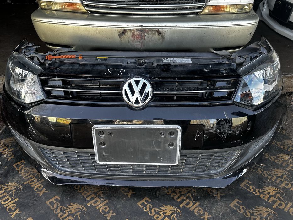 Продаю polo по запчастям