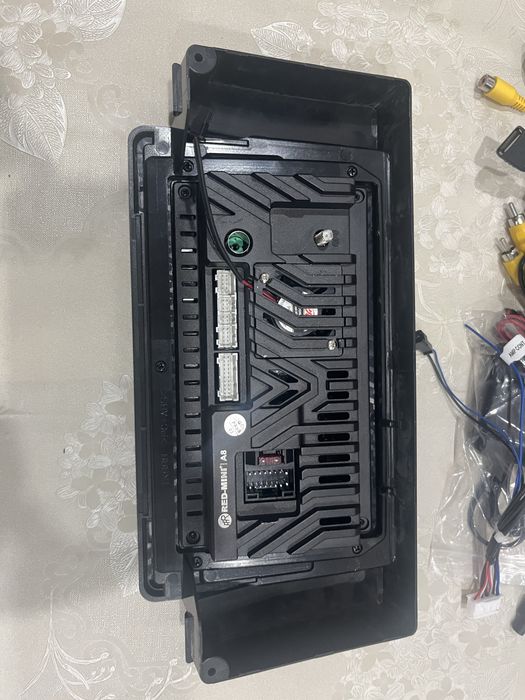 Продам магнитолу