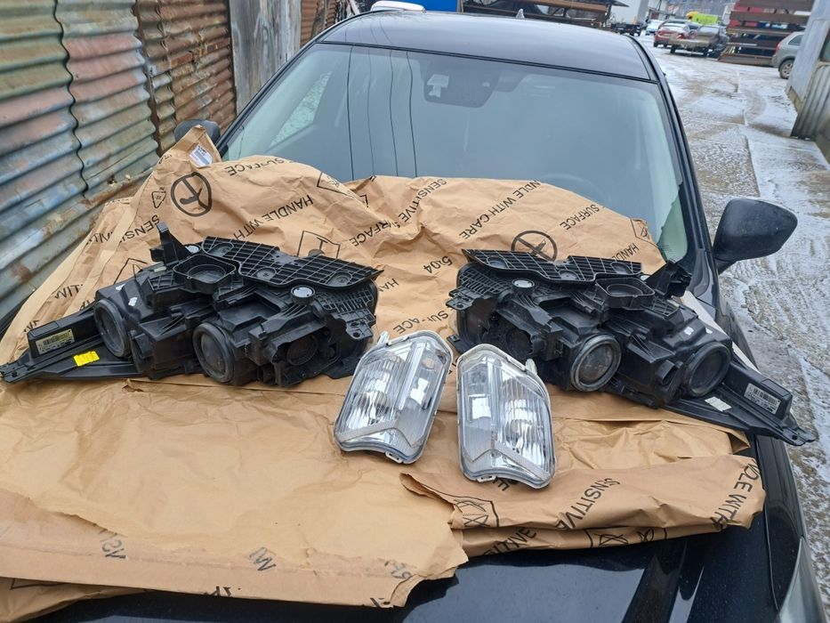Faruri și Proiectoare Ford kuga 2017 2018 2019