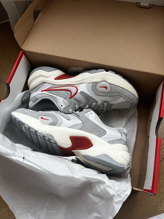 Кроссовки новые Nike 39р