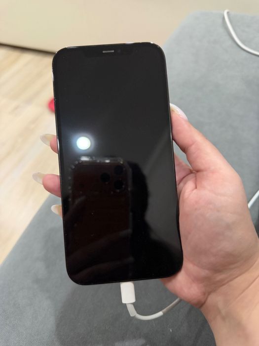 iPhone 12 Pro Max б/у