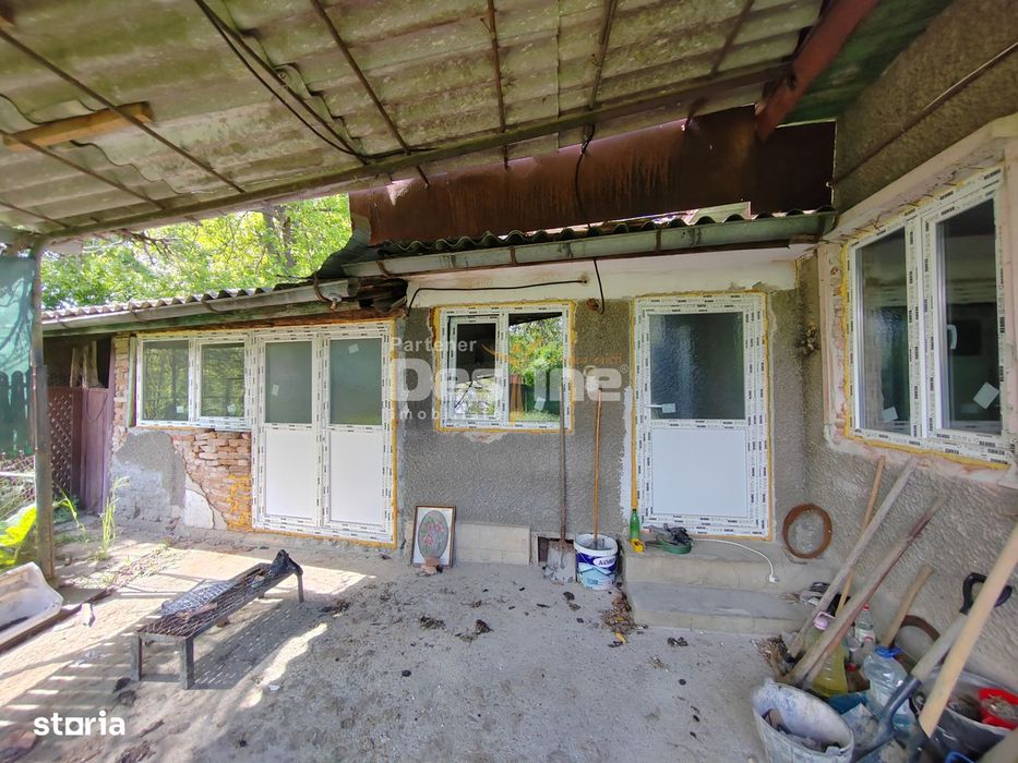 Casa cu teren generos in Darmanesti, DB– oportunitate pentru locuit/